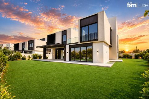 5 bedrooms Villa in Dubai Hills Estate, UAE No. 166459