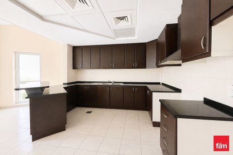 Appartement de 2 chambres à Jebel Ali, UAE No. 166458 5