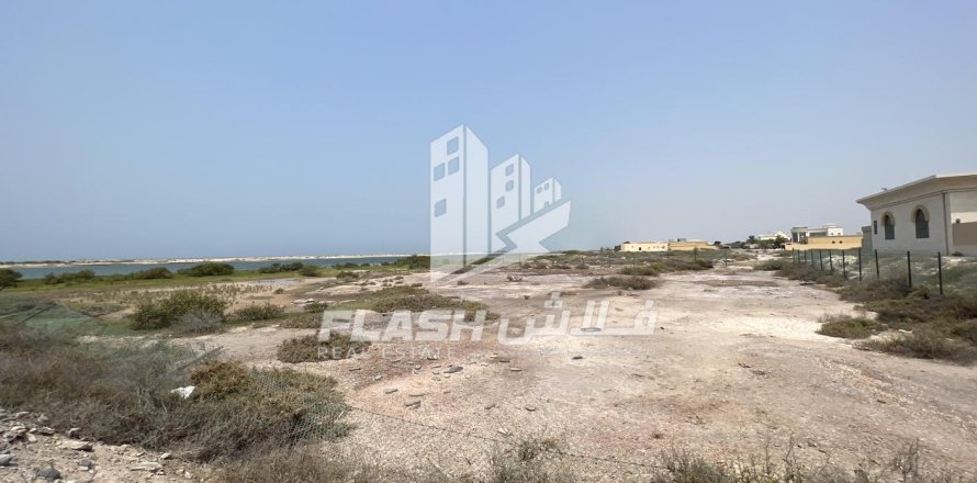 2972.3m² Land in Shamal Julphar, UAE No. 88259