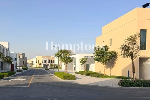 Таунхаус с 3 спальнями в Arabian Ranches 3, ОАЭ №168399 8