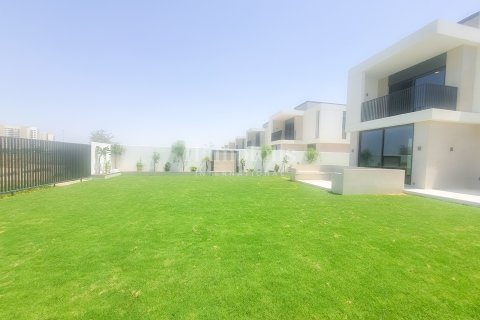 Villa de 4 dormitorios en Dubai South (Dubai World Central), UAE No. 160216 18
