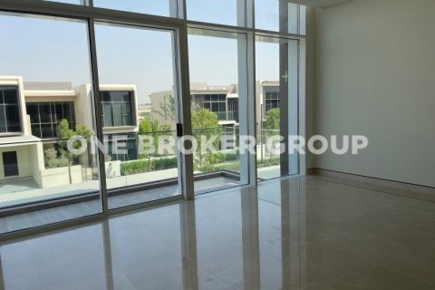 7 غرفة نوم  فيلا في دبي هيلز استيت, الإمارات العربية المتحدة رقم 811 5