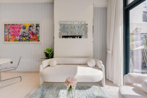 4 bedrooms Apartment in BEVERLY RESIDENCE Jumeirah Village Circle, UAE No. 147289 6