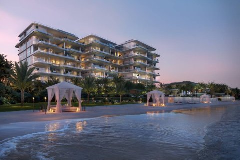 4 bedrooms Apartment in Dubai, UAE No. 13733 1