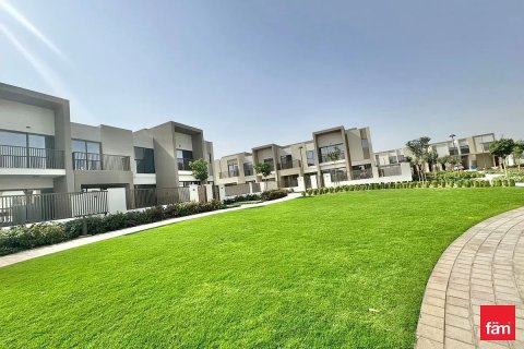 Villa de 3 chambres à Dubai, UAE No. 166786