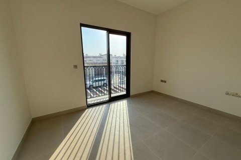 Townhouse de 3 dormitorios en Khalifa City, UAE No. 79456 8