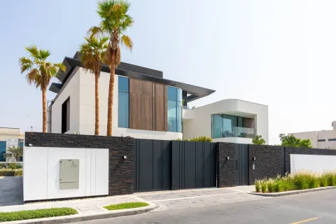 6 bedrooms Villa in Palm Jumeirah, UAE No. 170864 3