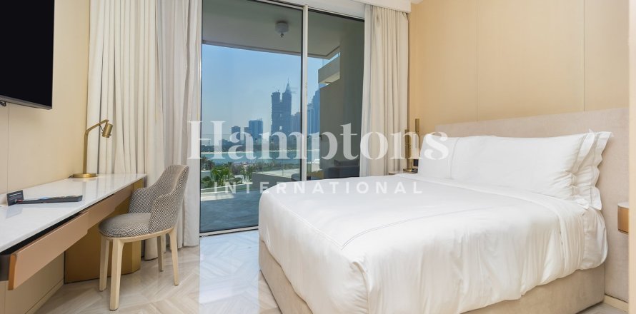 Пентхаус с 4 спальнями в FIVE Palm Jumeirah, ОАЭ №163927