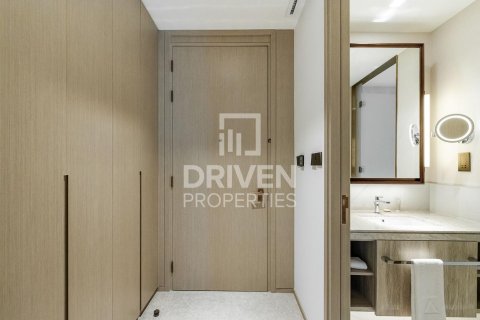 Appartement de 2 chambres à Address Harbour Point, UAE No. 209918 15
