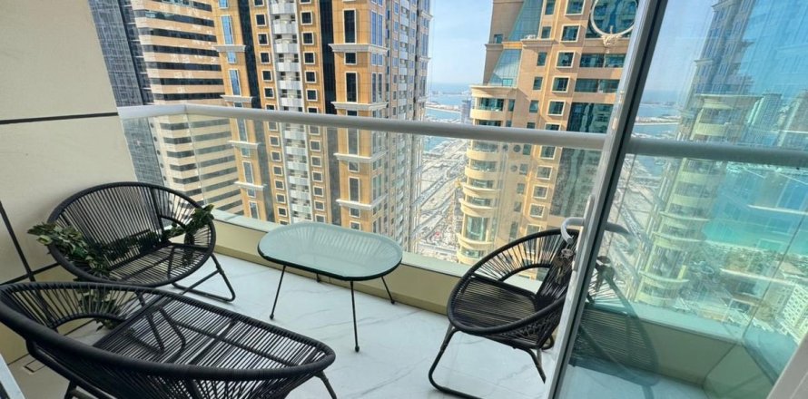 Apartment de 2 dormitorios en Dubai Marina, UAE No. 167642