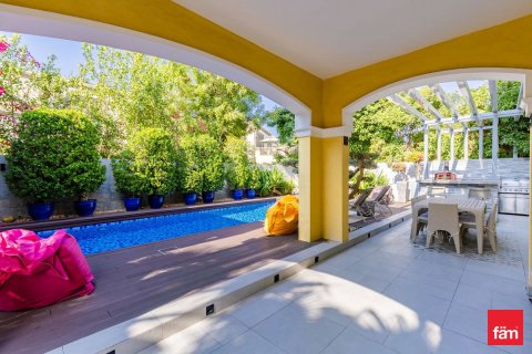 3 غرف نوم فيلا رقم 126221 2