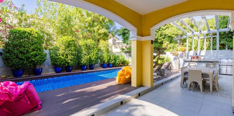 3 غرف نوم فيلا رقم 126221