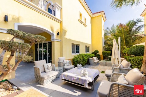 3 غرف نوم فيلا رقم 126221 8