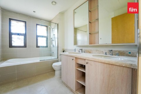 Townhouse de 3 chambres  No. 126225 8