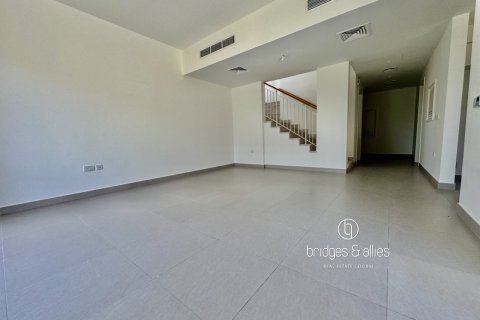 3 غرف نوم فيلا  رقم 131728 6