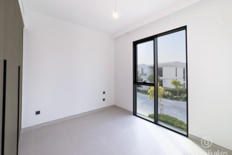 5 غرفة نوم  فيلا  رقم 131725 20