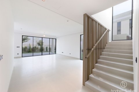 5 غرفة نوم  فيلا  رقم 131725 9