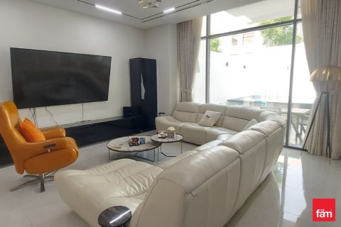 3 bedrooms Townhouse  No. 109764 3