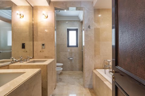 Appartement de 3 chambres  No. 107881 25