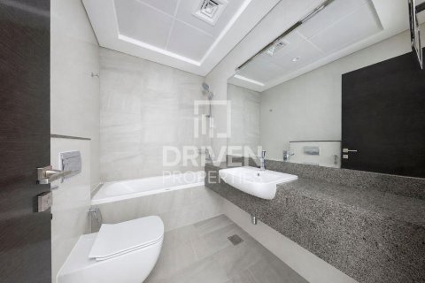 2 bedrooms Apartment in Al Satwa, UAE No. 199882 6