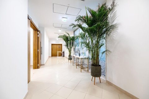 2 bedrooms Apartment in Dubai, UAE No. 199884 25