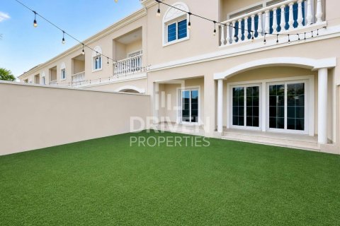 2 bedrooms Townhouse in Jumeirah Village Circle, UAE No. 199880 17