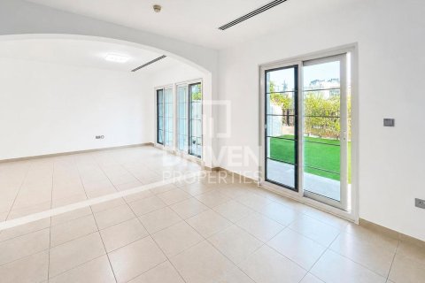 2 bedrooms Townhouse in Jumeirah Village Circle, UAE No. 199880 4