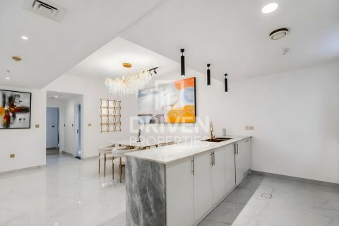 Apartment de 2 dormitorios en The Residences, UAE No. 190657 15