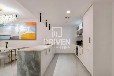 Apartment de 2 dormitorios en The Residences, UAE No. 190657 14