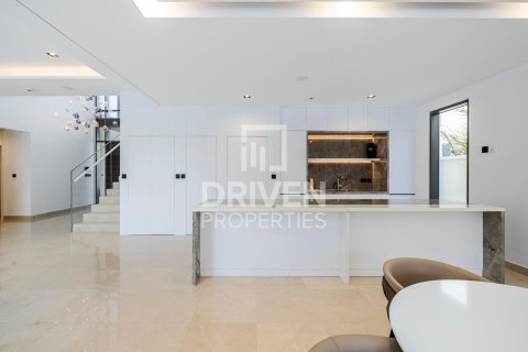 5 bedrooms Villa in Golf Place, UAE No. 190654 6