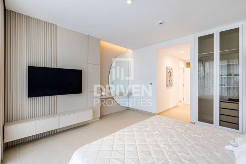 5 bedrooms Villa in Golf Place, UAE No. 190654 8