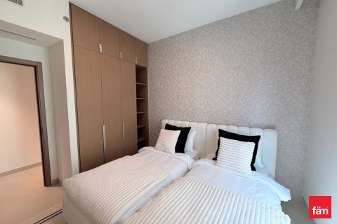 3 bedrooms Apartment in Dubai, UAE No. 165108 10
