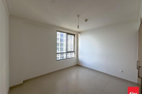 3 bedrooms Apartment in Dubai, UAE No. 165106 8