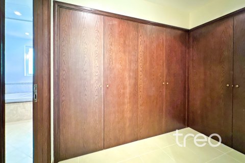 Villa de 4 chambres à Arabian Ranches, UAE No. 206182 9
