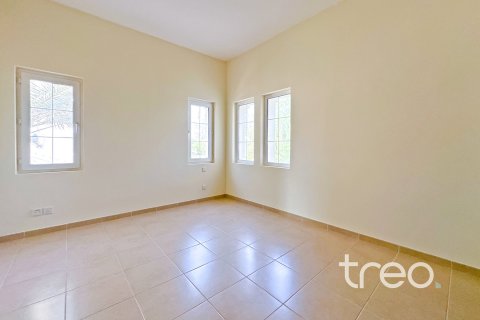 Villa de 4 chambres à Arabian Ranches, UAE No. 206182 11
