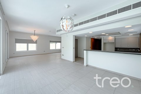 4 غرف نوم فيلا في Legacy, الإمارات العربية المتحدة رقم 206184 10
