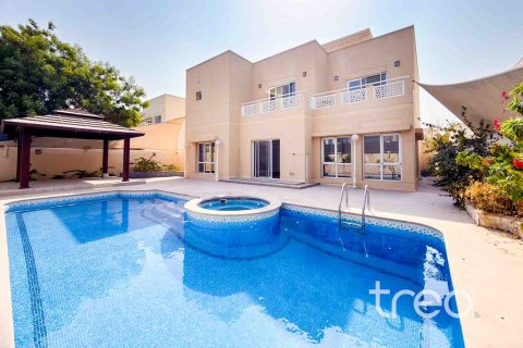 Villa de 5 chambres à Meadows, UAE No. 206181