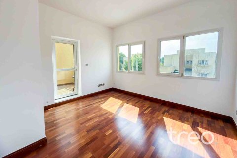 Villa de 5 chambres à Meadows, UAE No. 206181 11