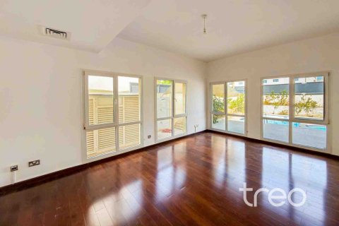 Villa de 5 chambres à Meadows, UAE No. 206181 4