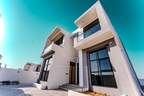 Villa de 4 chambres à Al Shamkha, UAE No. 91541 2