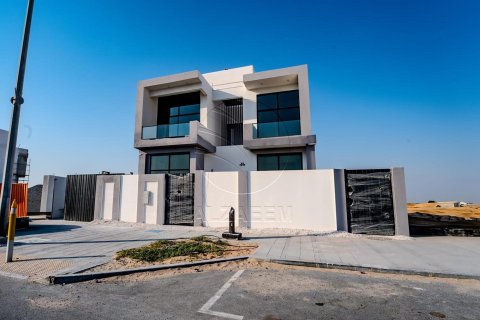 Villa de 4 chambres à Al Shamkha, UAE No. 91541 10