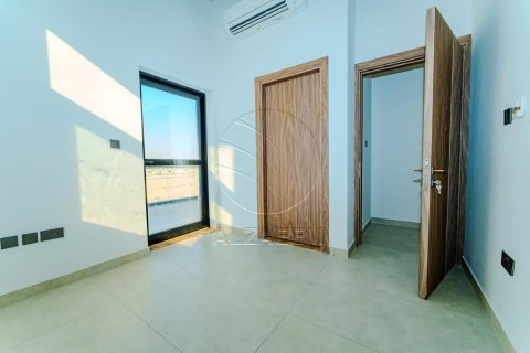 Villa de 4 chambres à Al Shamkha, UAE No. 91541 16