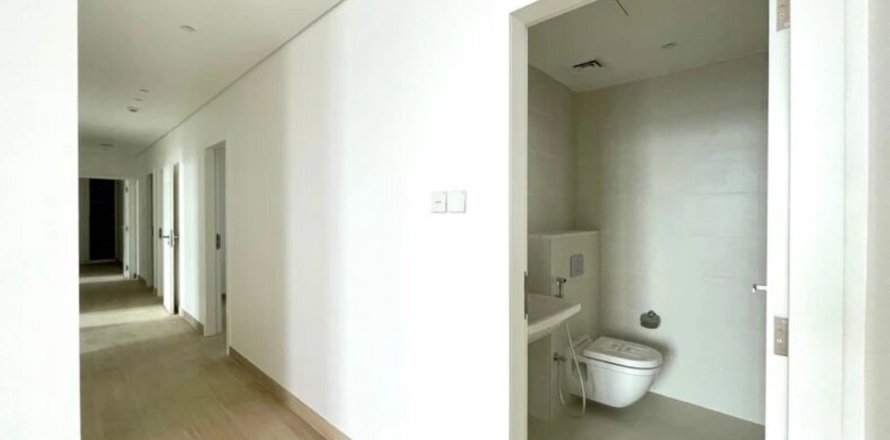 1 bedroom Apartment in Dubai, UAE No. 95692