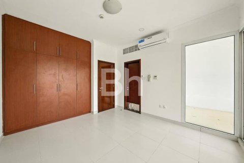 Townhouse de 4 dormitorios  No. 114018 11