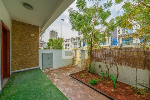 Townhouse de 4 dormitorios  No. 114018 6
