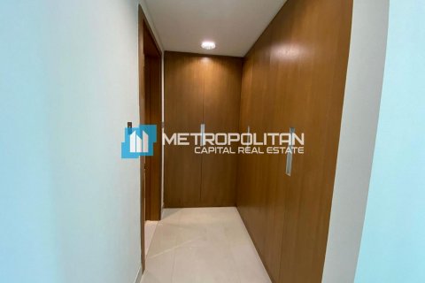 Квартира с 3 спальнями  №125574 13