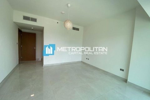 Квартира с 3 спальнями  №125574 10