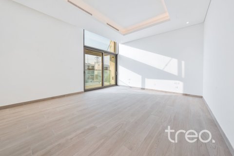 Villa de 6 dormitorios en District One, UAE No. 203904 7