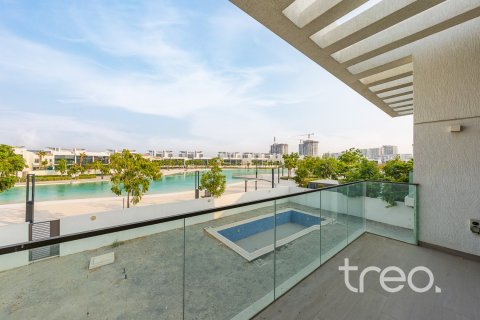 Villa de 6 dormitorios en District One, UAE No. 203904 16