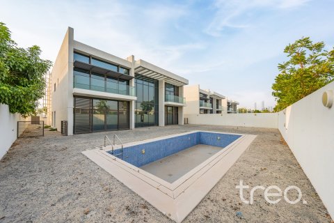 Villa de 6 dormitorios en District One, UAE No. 203904 30